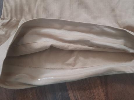 Dámské tílko formující postavu - nové, s