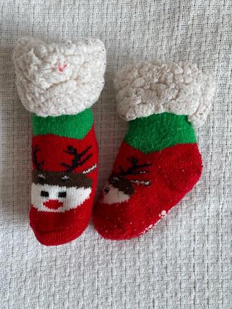 Vánoční ponožky se sobem cca 1 rok, vel. 16-18, 18