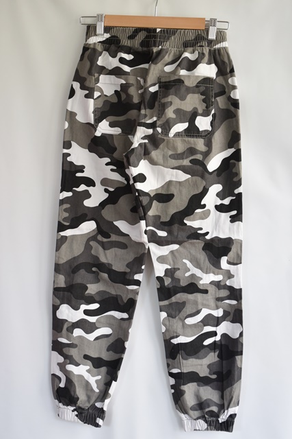 Kalhoty vel. 12 let, new look,152