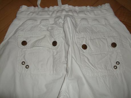 Biele trojštvrťové nohavice, cherokee,36