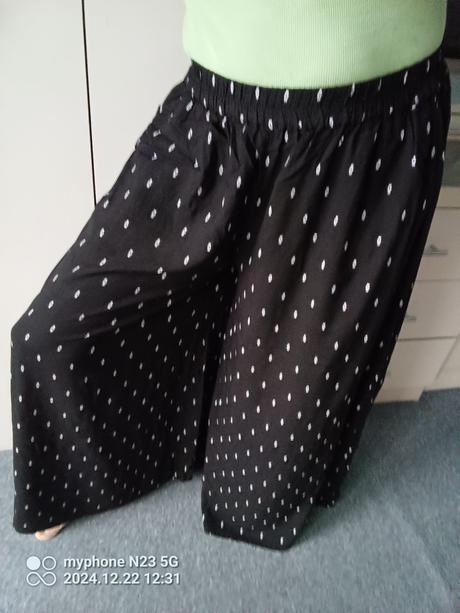 Kalhoty maxi široké zn."beloved" vel."40", 40