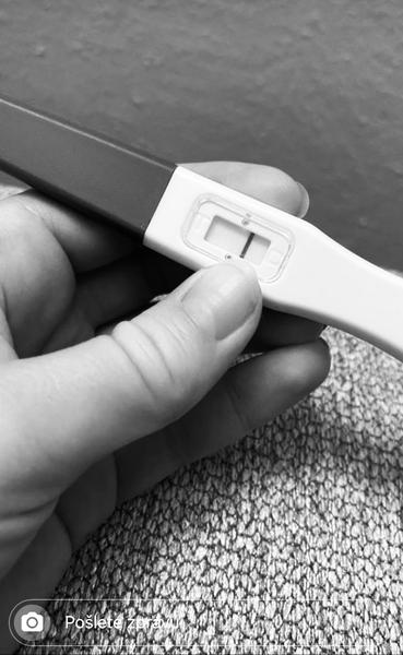 Je to duch na těhotenském testu od Dr.Max?