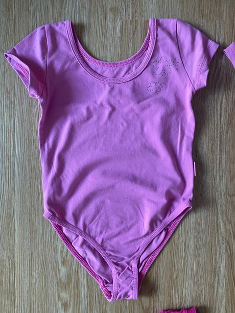 Dívčí gymnastický dres - 2ks, 122