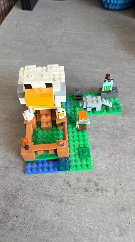 Lego minecraft 21140 kurník,