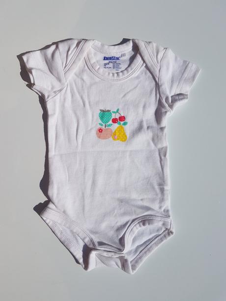 A21 2x dívčí body s krátkým rukávem ovoce v.50-56, lupilu,50