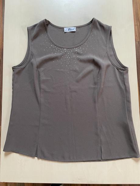 Khaki top s kamínky, vel 44/ xxl/xxxl, rio, xxl
