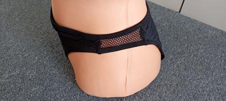 Spodní díl plavek zn."hunkemöller" vel."s", s