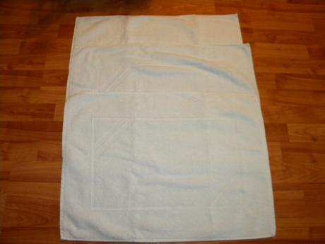 Koupelnová podložka -bílá, 