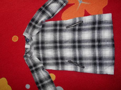 Vel 4r šatičky, 104