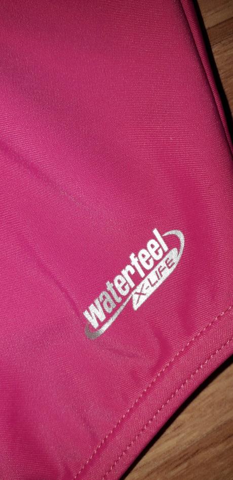 Plavecké plavky arena, 164