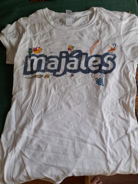 Bílé triko majáles z koncertu v praze, 146