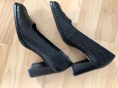 Černé kožené lodičky, stival,39