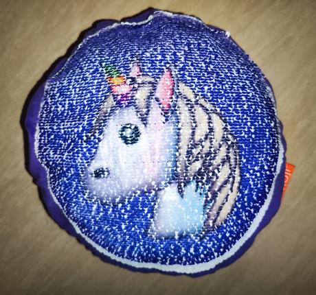 Polštář emoji s měnícími flitry, 