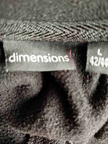 Bunda zn. dimension vel.40, young dimension,40