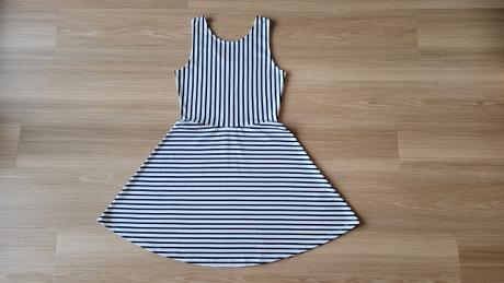 Šaty zn. h&m v. 158/164 - jako nové, h&m,158