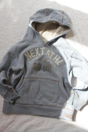 Mikina s nápisem, next,98