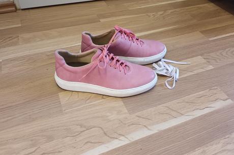 Nenošené dámské tenisky vasky vel. 39, 39