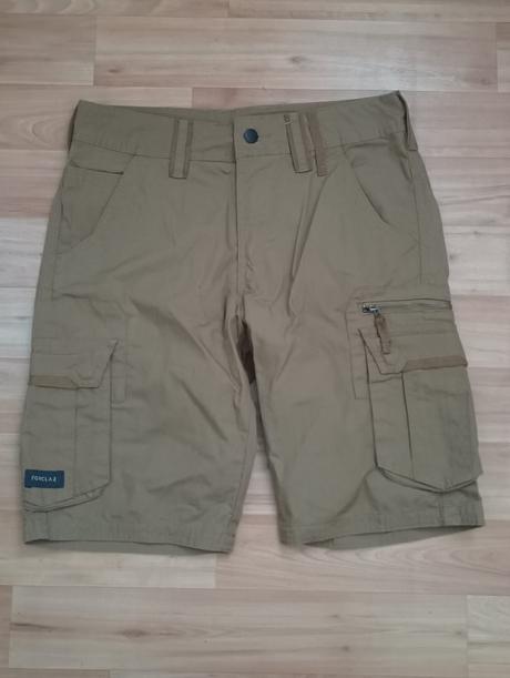 Kraťasy, decathlon,38