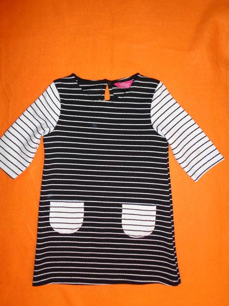 Nádherné silnější černobílé pruhované šaty, young dimension,110
