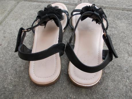 Letní boty / sandály s kytičkami, vel.35, nelli blu,35