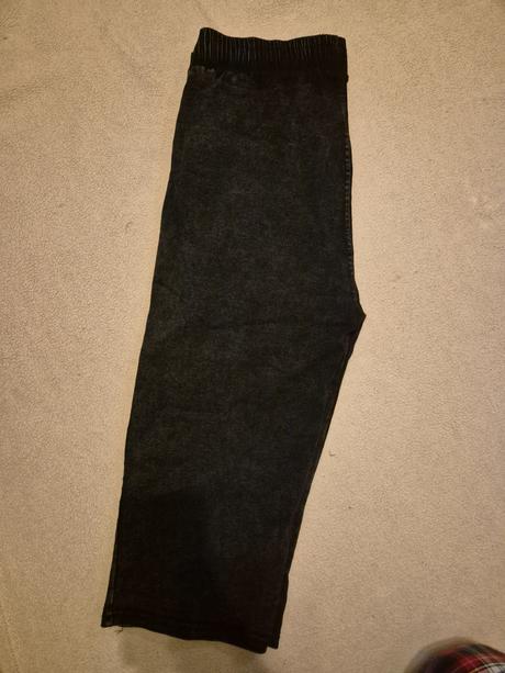 Dámské 3/4 strečové kalhoty l/xl, l