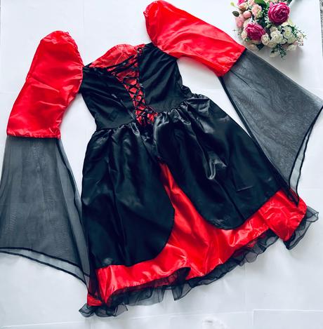 An7/ kostým dívčí čarodějnice /upírk- v.10/12 let, 