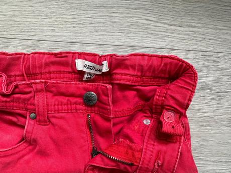 Dívčí červené 3/4 kalhoty, vel. 116/122, 116