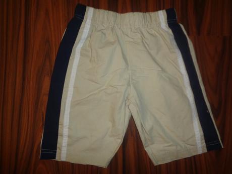 Vzdušné béžové šortky, 104