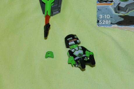 Playmobil 5281 robo-špión na kluzáku,