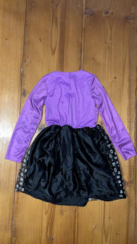 Kostým/šaty babička drsňačka david walliams,