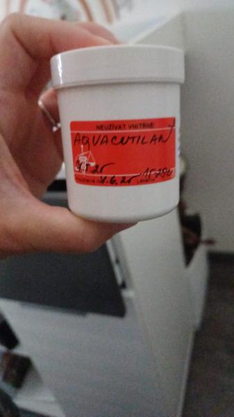 Mastička na ekzém. Co obsahuje a jak často se může mazat?