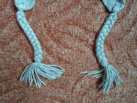 Šedá zimní čepice čepička ušanka háčkovaná, 110