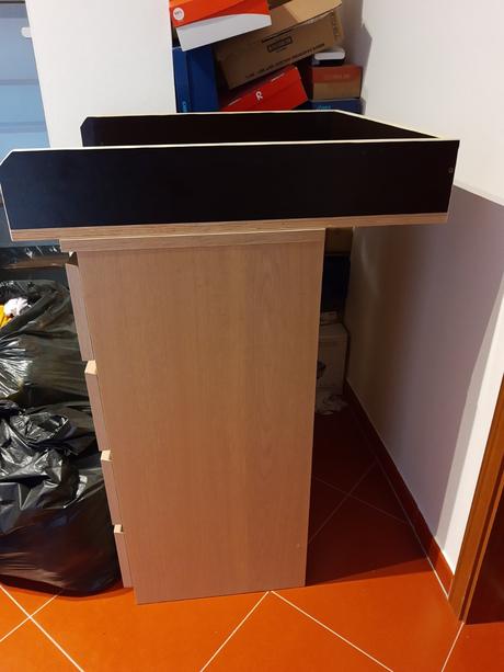 Přebalovací pult na ikea komodu, 