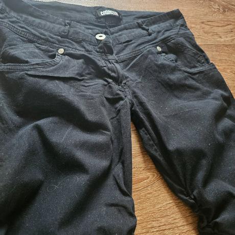 Černé capri kalhoty s řasením colloseum vel. s, s