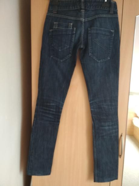 Dámské džíny zn. trf, xs