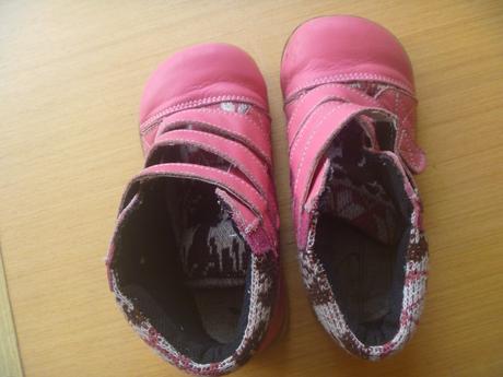 Růžové koženkové barefoot kotníčkové boty vel. 31, 31