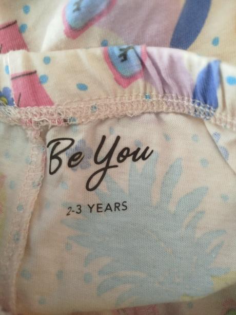 Kraťasy zn. be you vel.92, 92