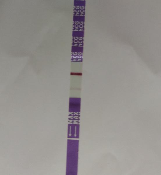 Může být slabší čárka na testu způsobena Ovitrelle?