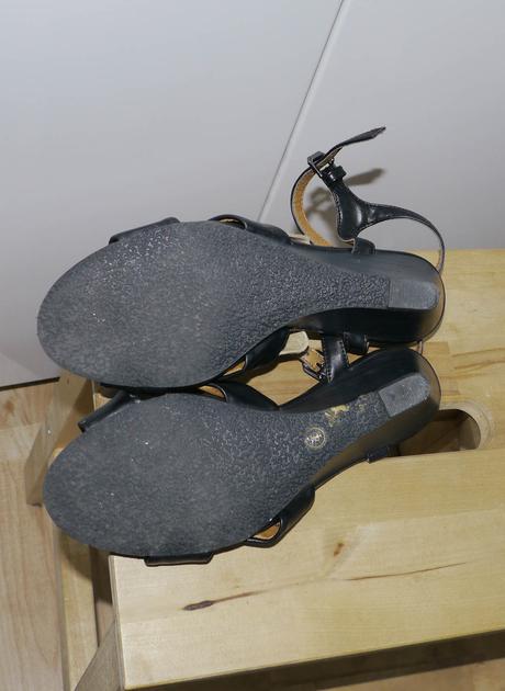 Dorothy perkins sandaly cerne na klinku 36-37, 37