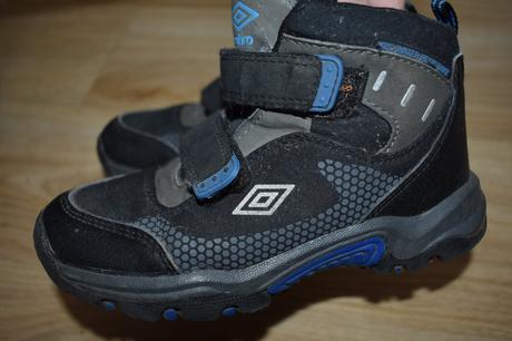 Praktické kotníčkové boty umro, velikost 28/29, umbro,28