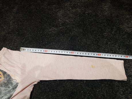 Dívčí tričko  velikost 4-5 let., 110