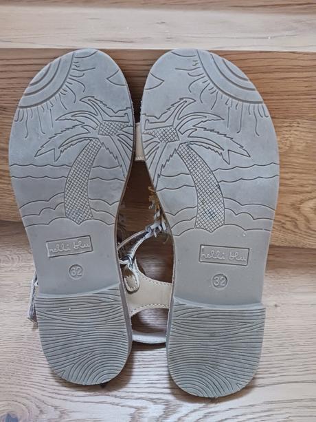 Sandálky č.32 pohodlné top stav., 32