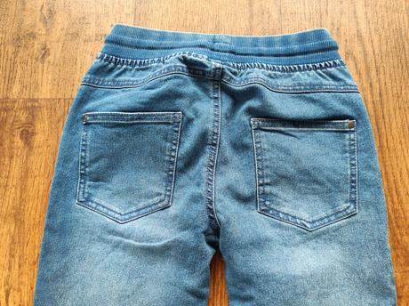 Džíny, pepco,134