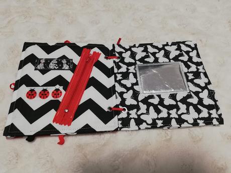 Kontrastní quiet book,