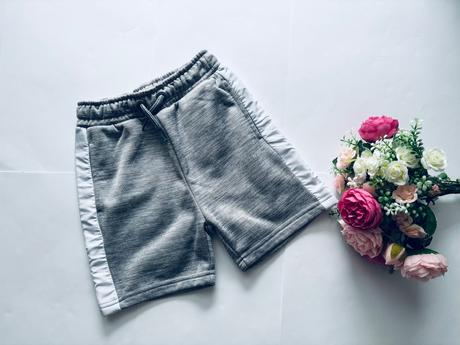 Kraťasy šedé zn. mckenzie - v.4/5 let, mckenzie,110