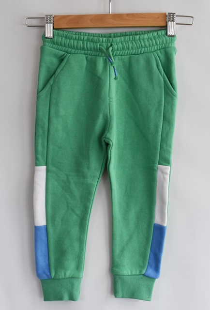 Tepláky vel. 2 - 3 roky, f&f,98