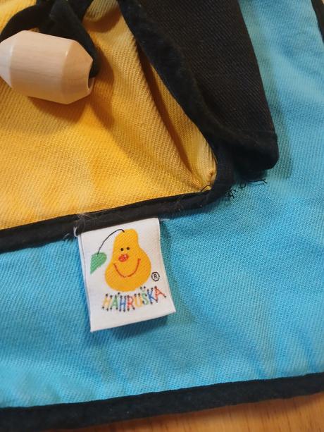 Kapsář za postel vláček, 