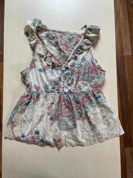Top s vintage vzorem, vel neuvedena cca xl/xxl - m, xxl