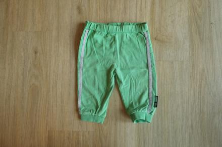 Zelené tepláčky, dirkje,68