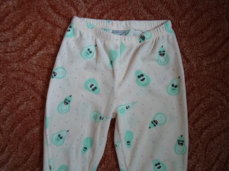 Růžové pyžamo avokádo, 158